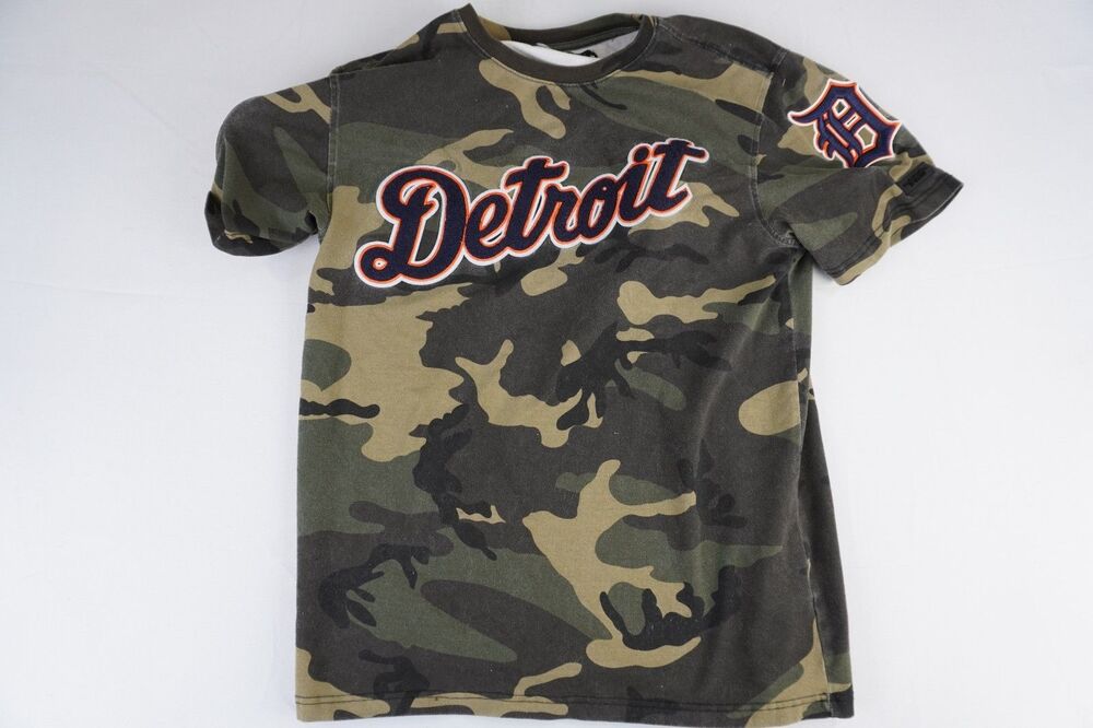 Detroit Tigers Pro Standard Camo Shirt Mens Sz Medium Patches